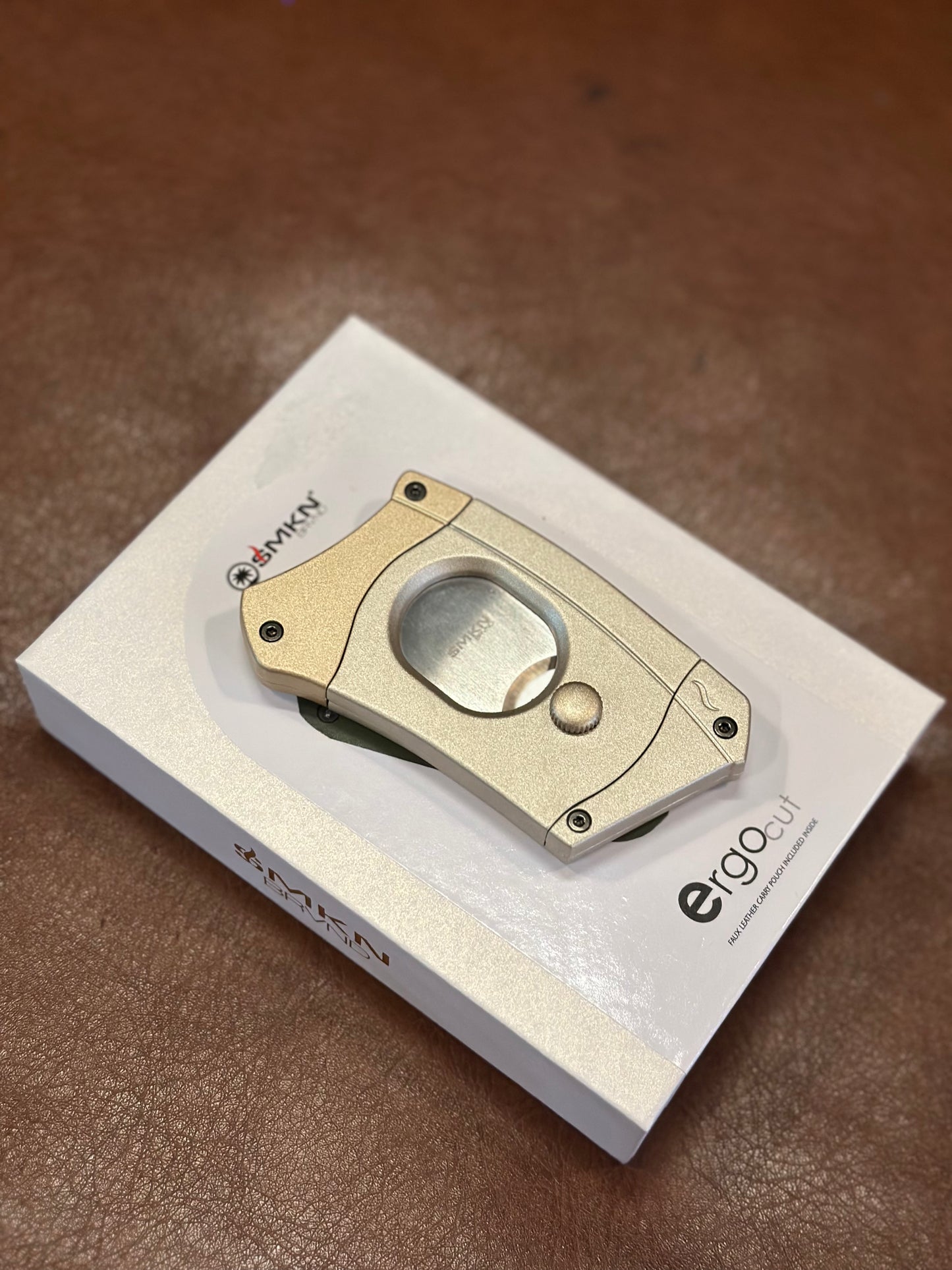 Cigar cutter