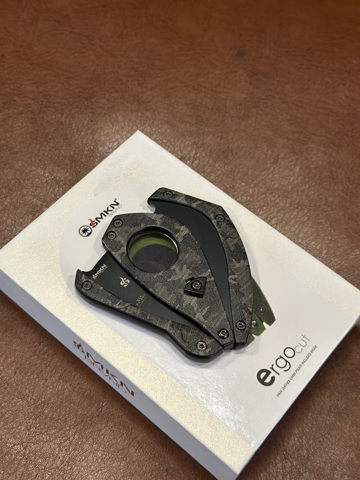 Cigar cutter