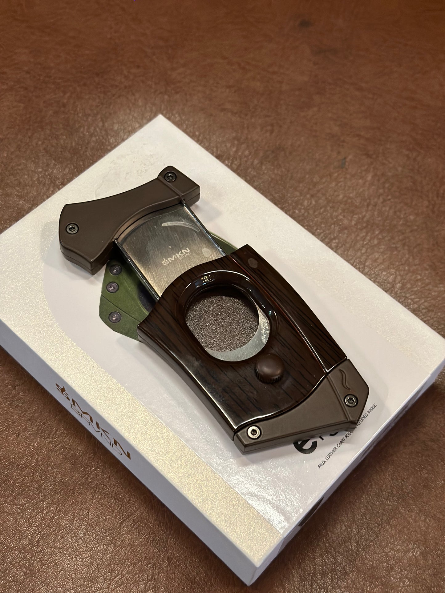 Cigar cutter