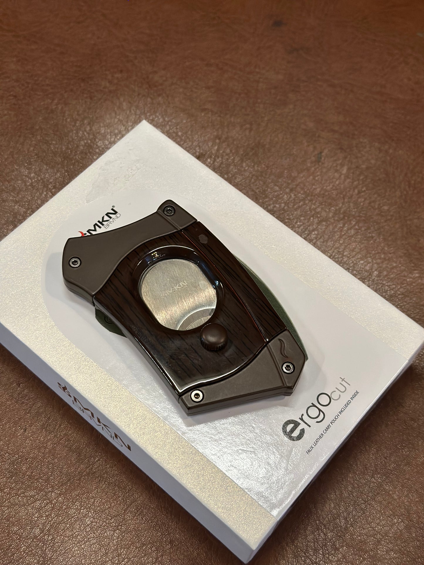 Cigar cutter